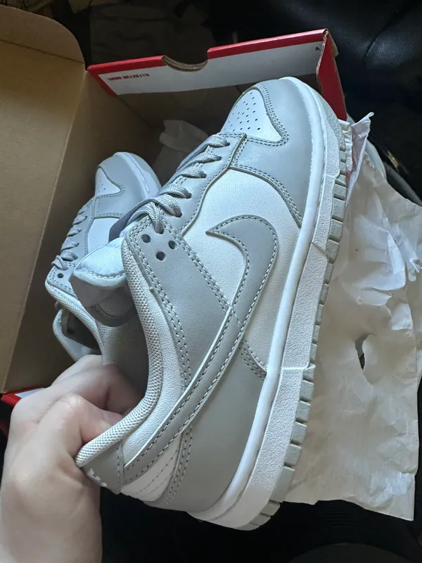 Nike Dunks - Image 2
