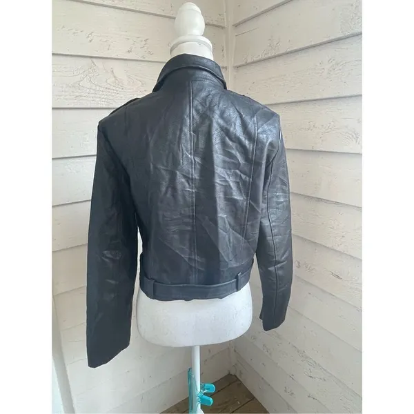 Lulus Women’s Faux Leather Moto Jacket Black L Belted Zippered - Image 9