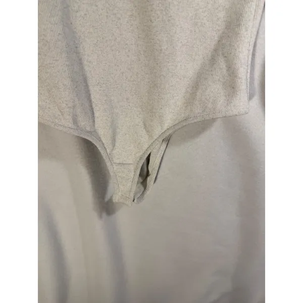 Easy Clothes Grey Ribbed Open Back Bodysuit Gold Button Cuffs SK13040 S/M - Image 4