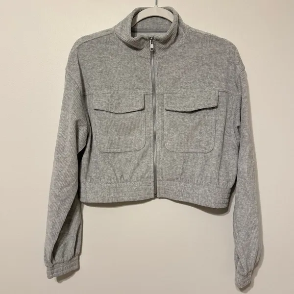 NWT Aerie Groove-On Velour Cropped Full Zip Ribbed Sweatshirt Jacket XS Grey - Image 3