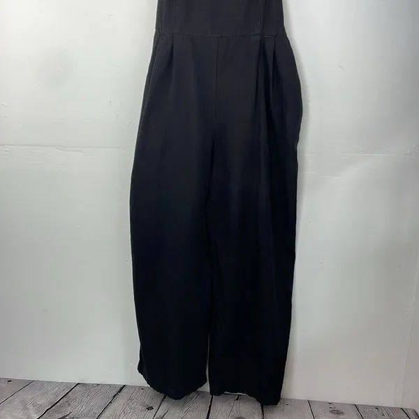Gilli Black Jumpsuit adjustable straps back ties size Medium Cotton - Image 4