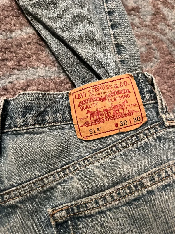 Vintage Levi’s 514 slim straight classic blue women’s jeans 30/30 - Image 3