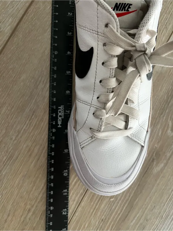 Nike Court Legacy Lift Black Swoosh and Tan Accent women’s size 8.5 - Image 11