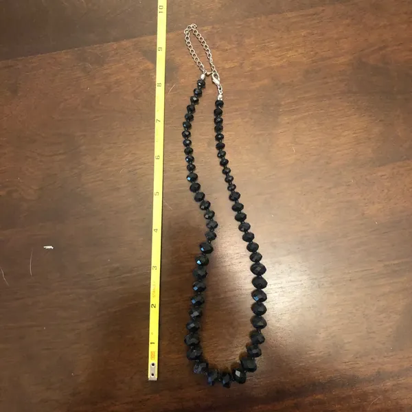 Beaded black necklace - Image 4