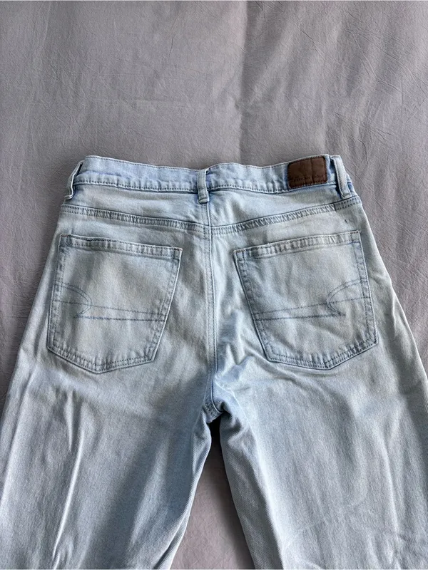 American Eagle High-rise Straight Jean - Image 4