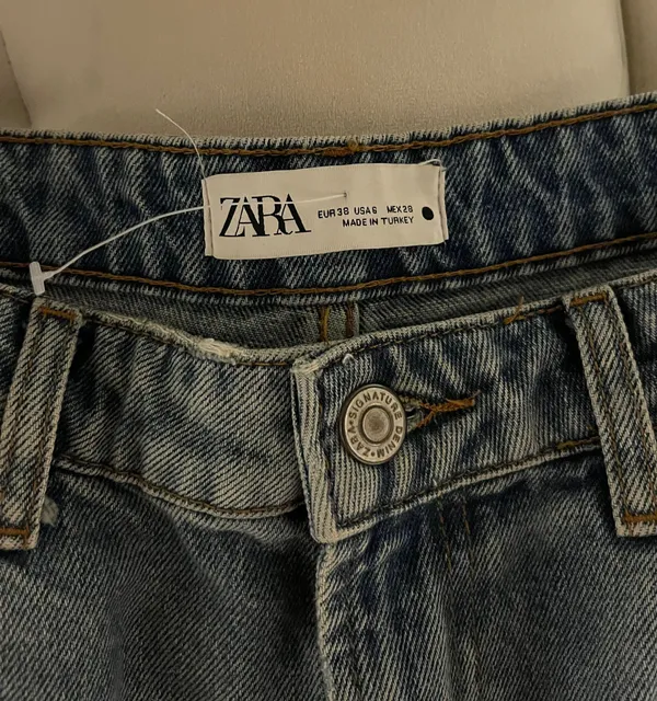 Zara Denim Short - Image 3