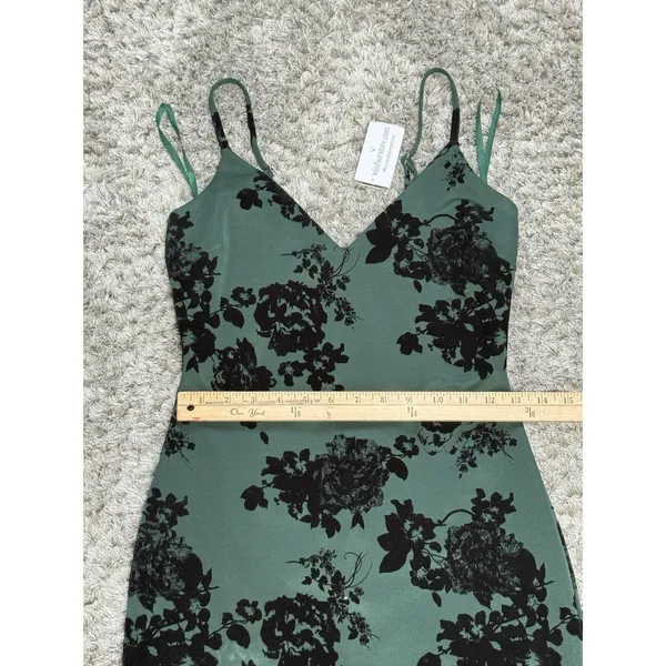 Windsor Women’s Green Velvet Floral Whimsigoth Dress Goth Grunge Stretch Size S NWT - Image 12