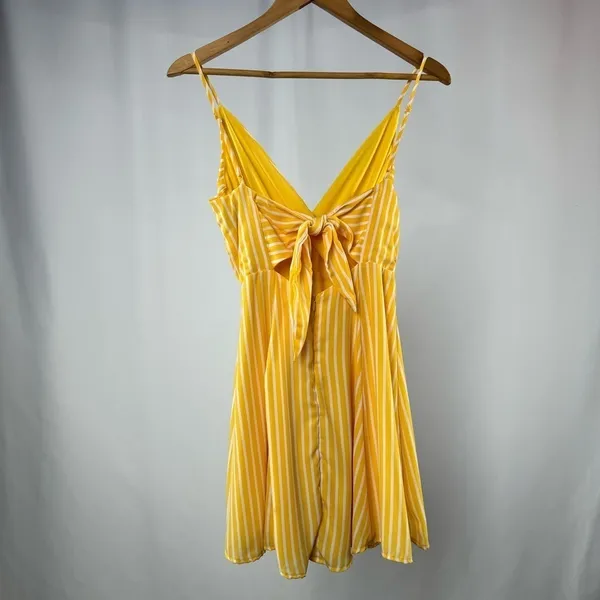 Lulus Jayla‎ Striped Tie-Back Skater Dress in Yellow Size Extra Small - Image 5