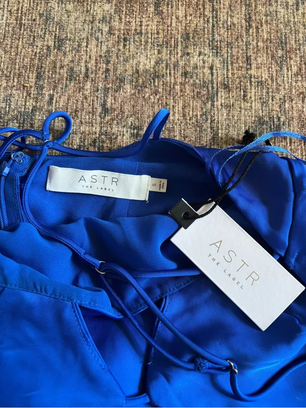 Astr the Label Inara Blue Satin Mini Dress Size Small - Image 11