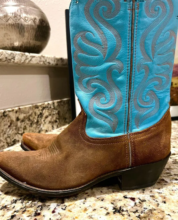 Cowgirl Boots - Image 4