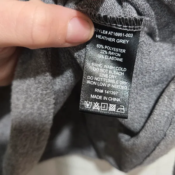 Astr The Label Off the Shoulder Long Sleeve Sweater - Image 6