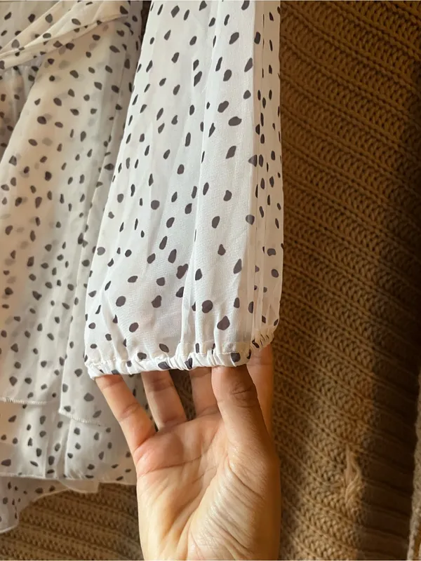 Classic Cream Wrap Dress with Black Dot Pattern Size L - Image 6