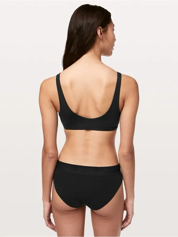 Lululemon Simply Gathered Bralette: Size XS - Image 3