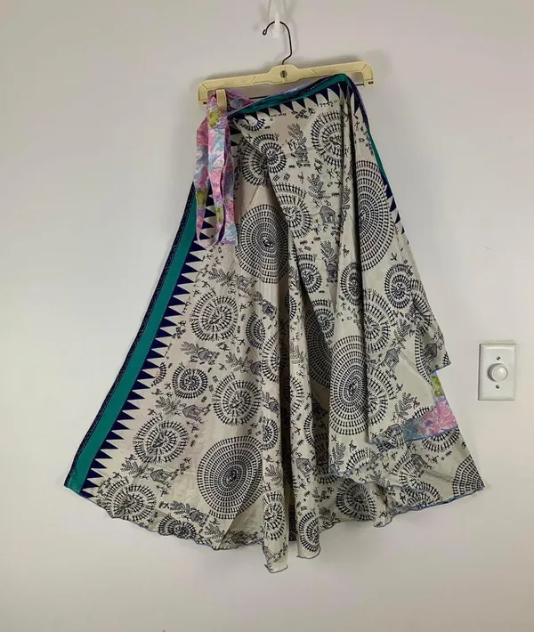 Reversible Maxi Wrap Skirt BINW421 - Image 2