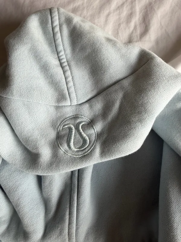 light blue lululemon full zip cropped scuba - Image 3