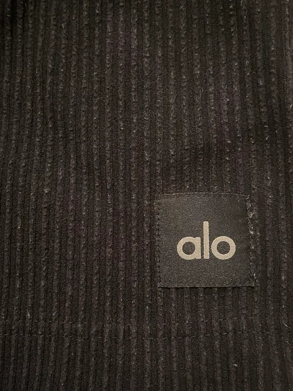 Alo ~ Ribbed Shorts Black - Image 2