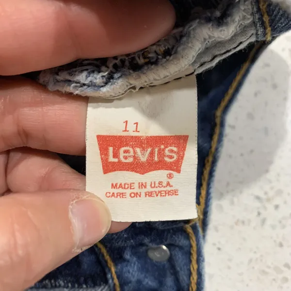 Vtg Levi’s 501 Size 11 26” Jeans Y2K Button Up High Rise Tapered Leg USA Women's - Image 4