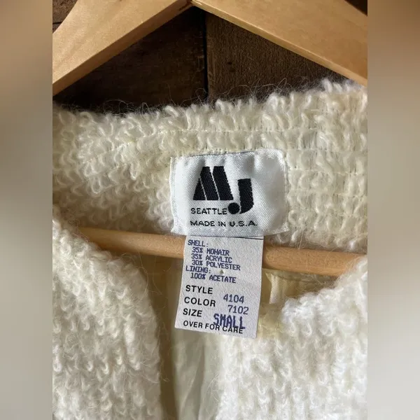 Vintage 70s AJ Seattle Mohair Blend Longline Cream Cardigan Made in USA Small - Image 4