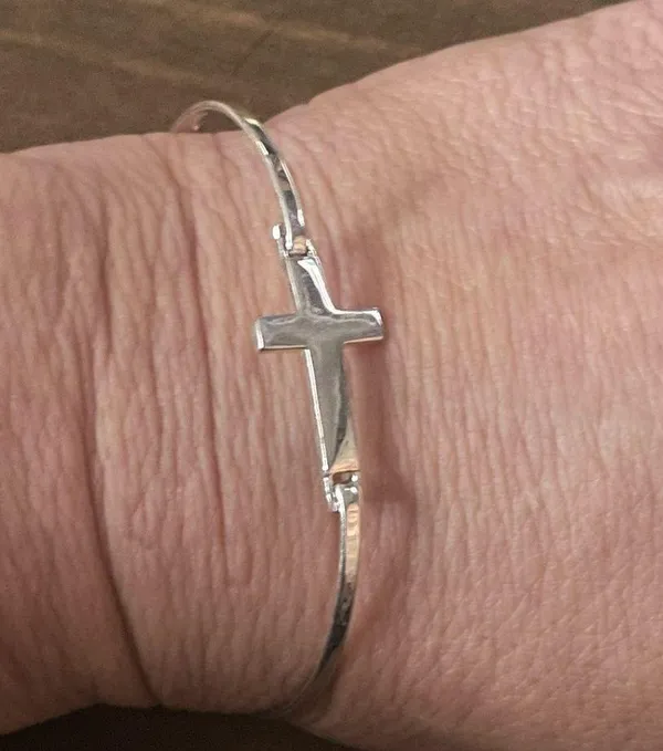 Sterling silver sideways cross bangle bracelet - Image 2
