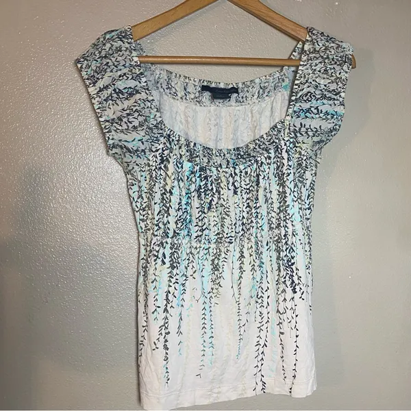 Calvin Klein‎ Jeans White Top with Aqua & Navy Vine Print Earthy summer casual M - Image 4