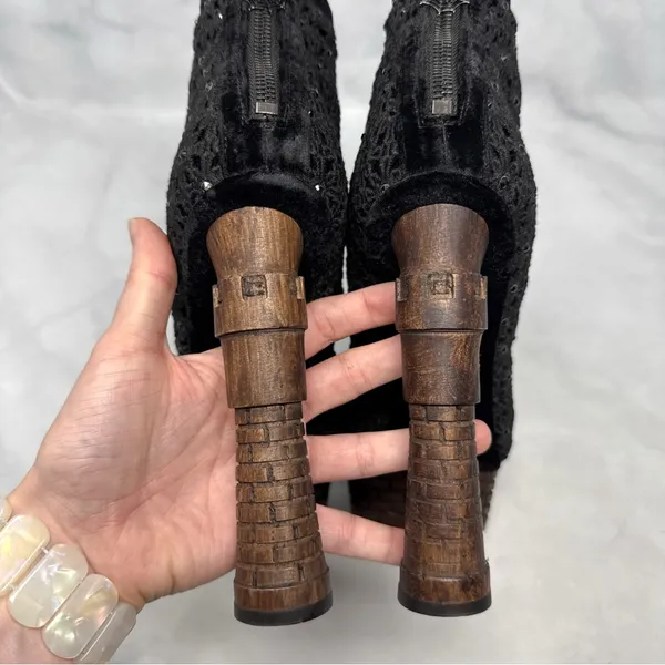 Charlotte Olympia Damsel in Distress Castle Tower Heel Crochet Platform Boots 38 - Image 8