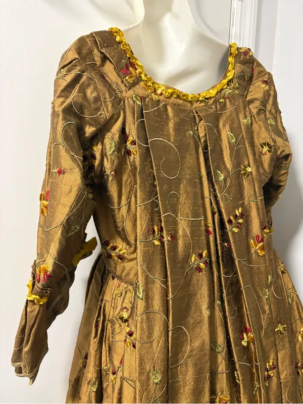 Gold rococo 18th century dress Size L - Image 9