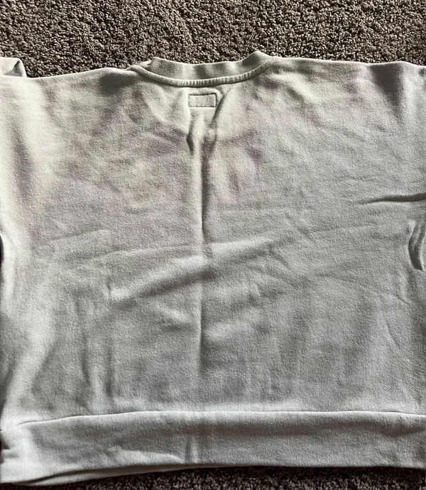 RVCA Cropped Sweatshirt - Image 3