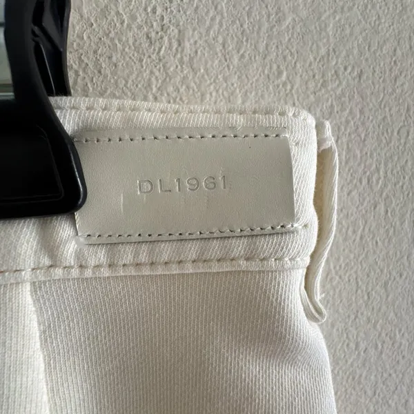 DL1961 Hepburn High Rise French Terry Shorts White Size 27 - Image 5