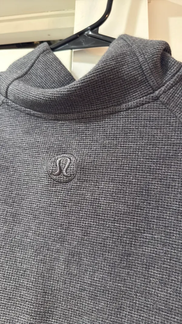 Lululemon Quarter-Zip Pullover - Image 4