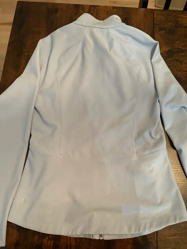 light blue Athleta sportswear jacket - Image 3