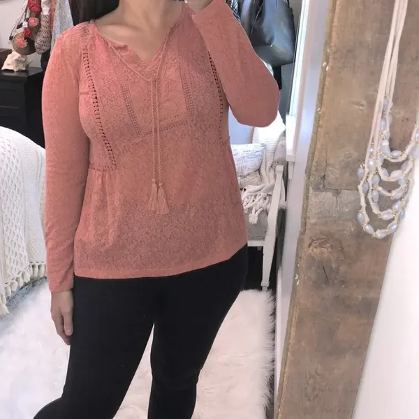 VINTAGE AMERICA size medium boho peasant top - Image 2