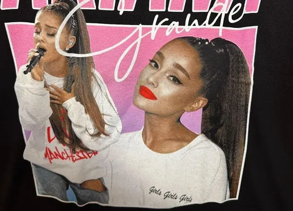 Ariana Grande Music Tshirt size Medium - Image 2