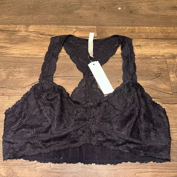 Intimately Free People black lace racer back L Galloon bralette - Image 3