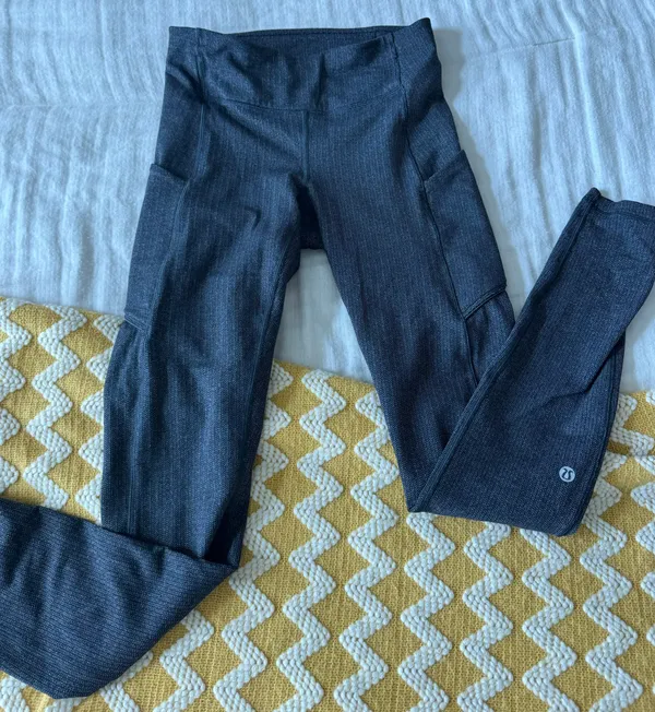 Lululemon Gray Leggings - Image 3