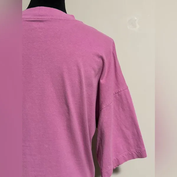 Preloved Uniqlo Pink Oversized Boxy Tee size small - Image 8