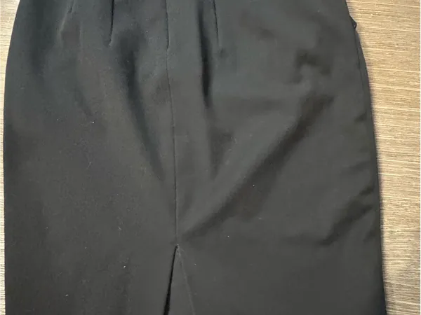 Classic Black Pencil Skirt - Image 2