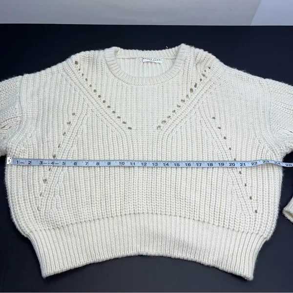 Apiece‎ Apart Cream Crewneck Wool Sweater APPROX. Size LARGE No Size Tag *FLAWED - Image 6