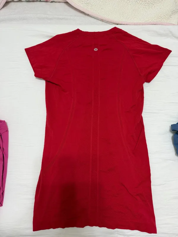 Lululemon Swiftly Tech Short Sleeve - Image 2