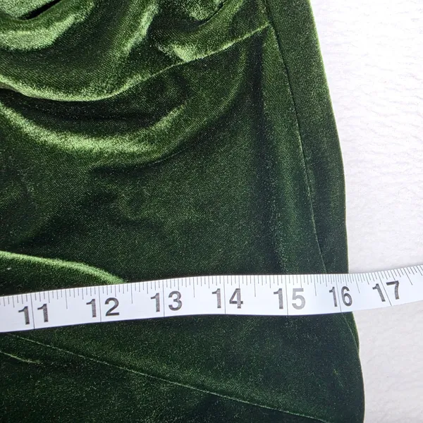 PrettyLittleThing NWT Olive Velvet Twisted Cut Out Ruched Bodycon Dress Size 4 - Image 9