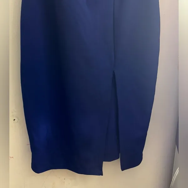 Windsor Elegant Navy Blue Off-Shoulder Dress - Image 4