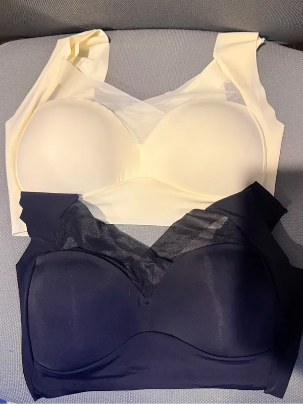 Seamless Black Wireless Bra with Sheer Mesh Accent - Image 3