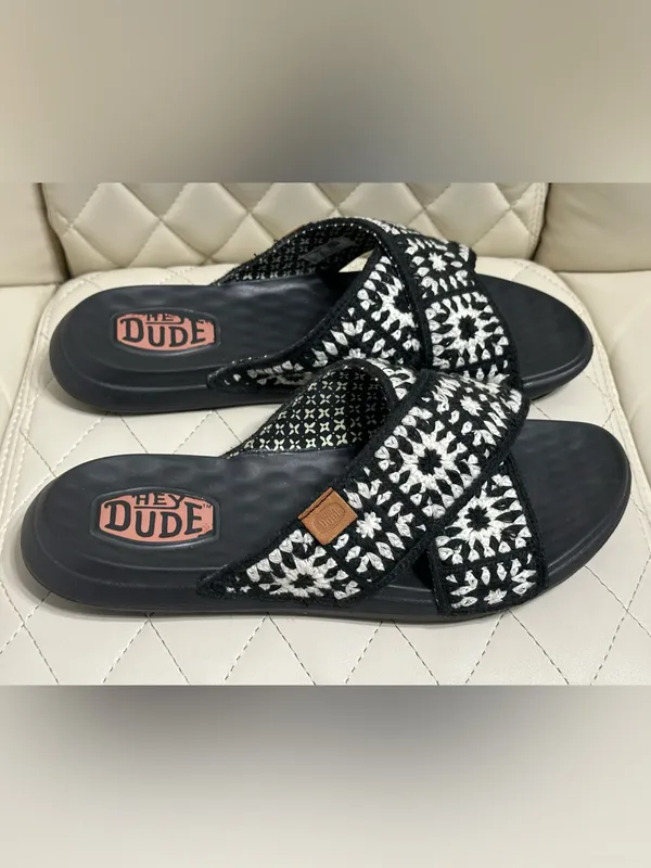 Hey Dude Christi Slide Cottage Crochet Sandals size 8 - Image 4
