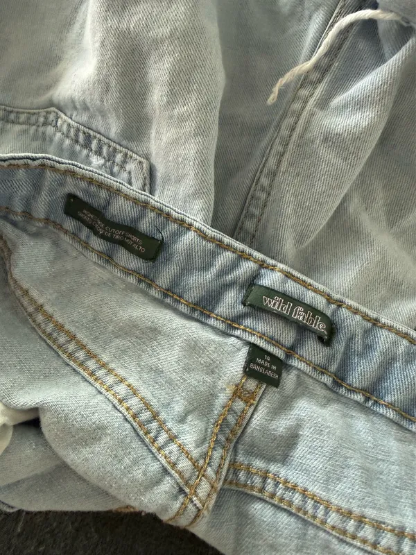 Wild Fable High-Waisted Shorts Denim - Image 3