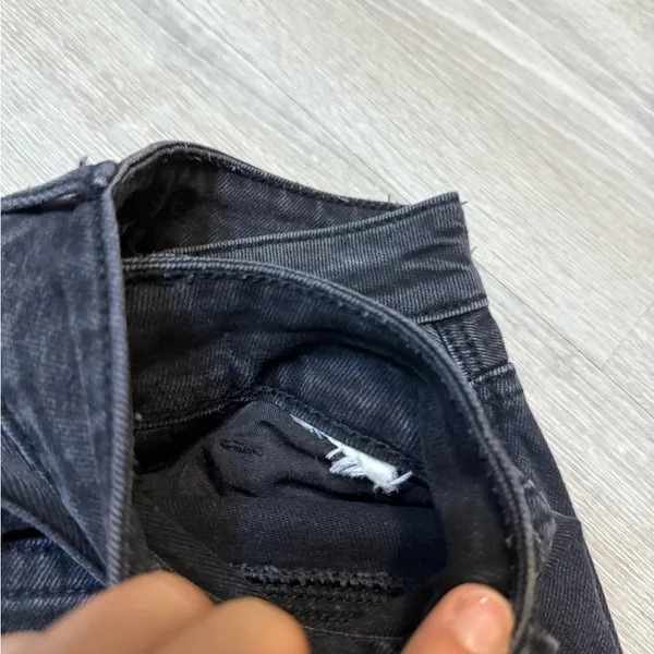 •AMERICAN EAGLE• MOM STRAIGHT JEANS - Image 6