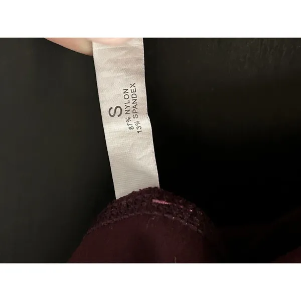 NVGTN High Rise Leggings - Burgundy / Size Small - Image 4