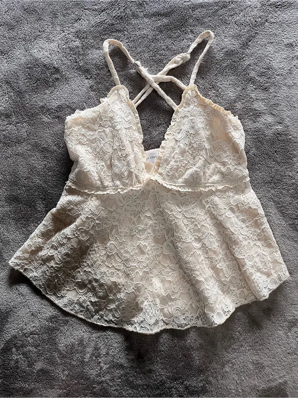 ALTAR’D STATE Full Lace Cream Babydoll Tank Top Women’s Sz XXS EUC - Image 2