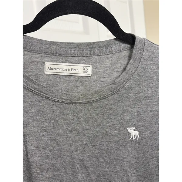 Abercrombie & Fitch Tie Front Tee Womens Size XS Gray Moose Logo Viscose Knit - Image 2