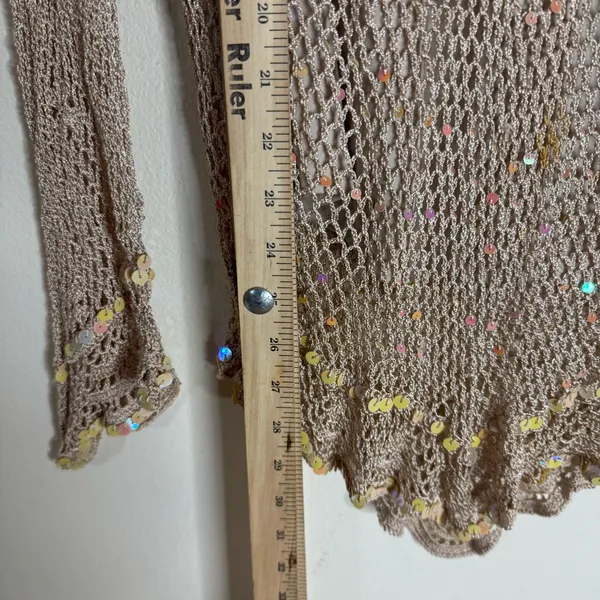 R & M Richards Y2K Beige Crochet Knit Fairycore Long Sleeve Top with Sequins Size L Festival - Image 7