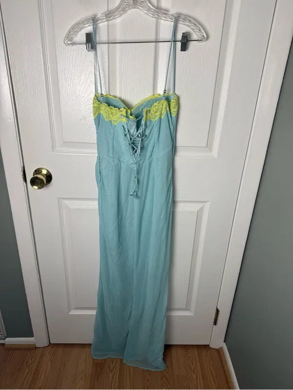 House of CB Aiza Ocean Blue Contrast Lace Maxi Dress L - Image 7