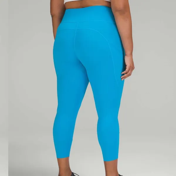 Lululemon Fast and Free High-Rise Tight 25" Size 6 in Azure - Image 2
